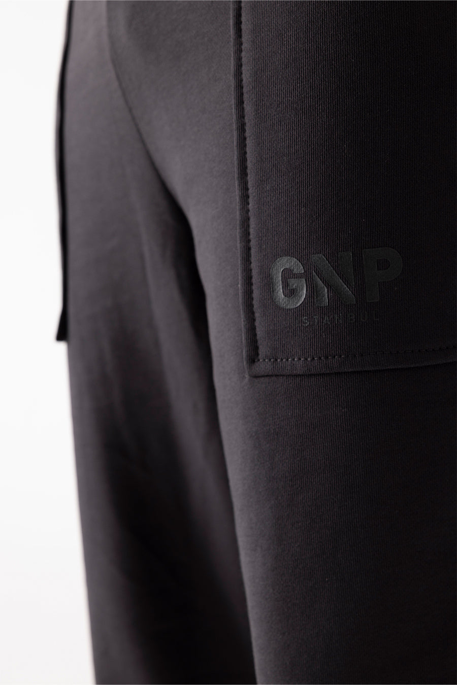 GNP Relaxed Fit Asphalt Jogger