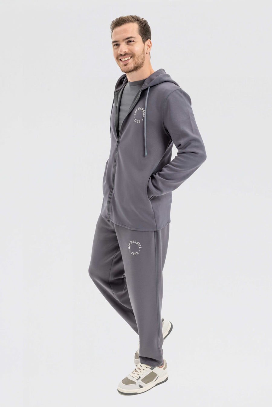 GNP Barbell Club Relax Fit Jogger 